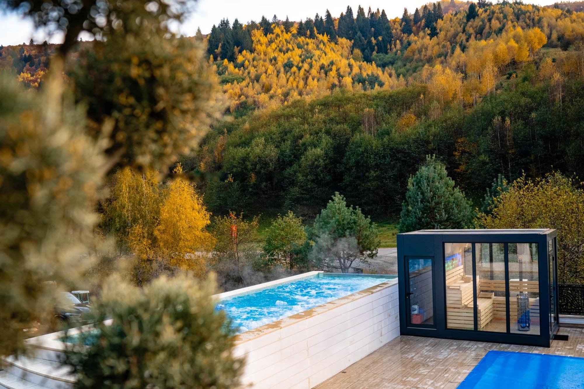 Carpentiere Arena 호텔 Răşinari 외부 사진